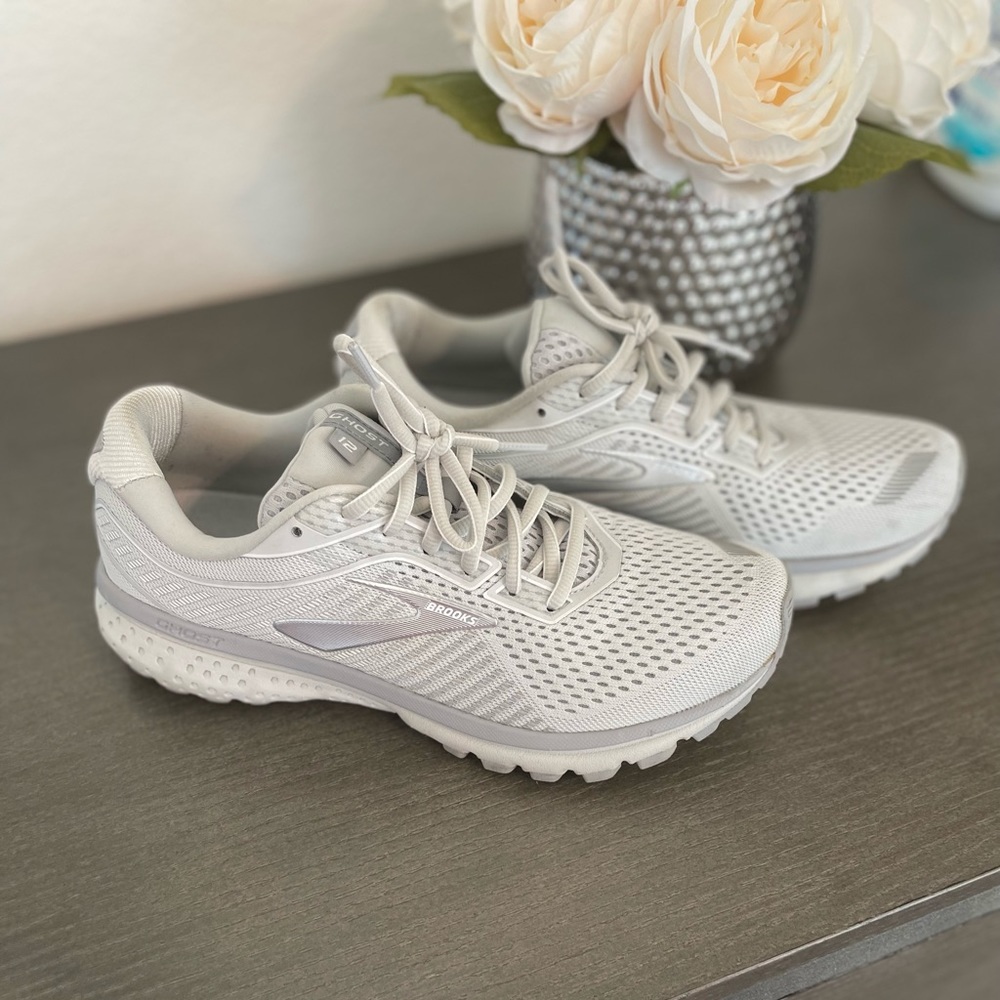 COPY - Brooks ghost 12 size 8.5 never worn